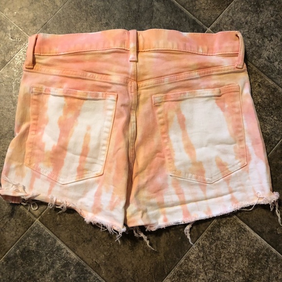 GAP Cheeky Tie Dye Denim Short - Picture 8 of 16